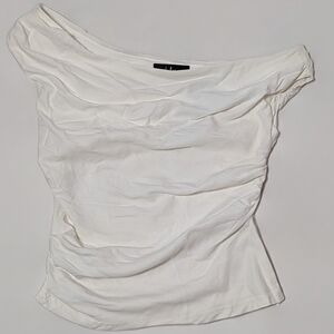 🤍 Lulus White One-Shoulder Ruched Y2K Top – NWT